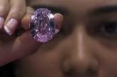 На аукционе продадут самый дорогой в мире бриллиант 
