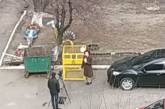 В оккупированном Донецке на камеры торжественно открыли мусорный контейнер, — соцсети