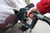 Политический кризис в Украине привел к росту цен на бензин