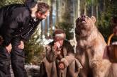 В новых «Елках» снялся медведь, работавший у Михалкова