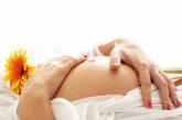 Около 1% женщин верят в непорочное зачатие