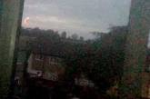 Школьница сняла на видео странный огненный шар в небе
