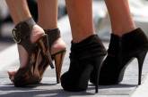 В Таможенном союзе хотят запретить туфли на шпильке, кеды и босоножки 