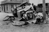 Фотографии аварий в годы, когда автомобилей было довольно мало. ФОТО