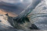 Красота волн на снимках Рэя Коллинза. ФОТО
