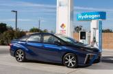 Toyota перешла в наступление: водородный автомобиль вышел на рынок