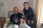Ани Лорак посещает больницу с ранеными АТО