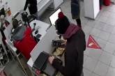 В Киеве задержали почтового мошенника. ВИДЕО