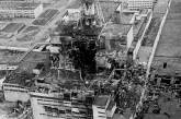 Вид на ЧАЭС с воздуха спустя три дня после взрыва, 1986 год. ФОТО