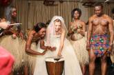 Необычные свадебные традиции мира (ФОТО)