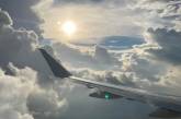 Пользователи поделились крутыми снимками из иллюминатора самолета (ФОТО)