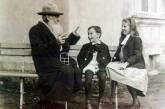 Лев Толстой с внуками, 1909 г. ФОТО