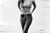 Ракель Уэлч — американская актриса и секс-символ 1970-х. ФОТО
