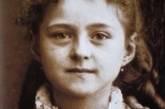 Мать Тереза в возрасте 7 лет, 1917 г. ФОТО
