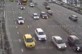 ВИДЕО ДНЯ. Авария в Киеве: у автобуса отказали тормоза