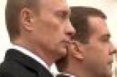 Медведев при Путине - в роли "первой леди"