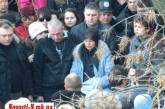 Мать Оксаны Макар находится под охраной МВД