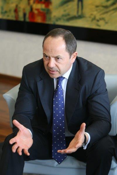 Сергей Тигипко: «Достичь мира в Украине можно только через переговоры»