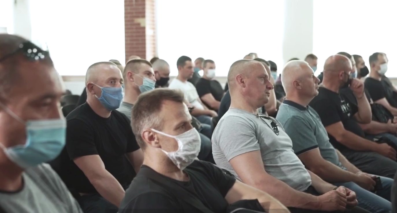 В Украине заговорили о создании отрядов самообороны  против националистов