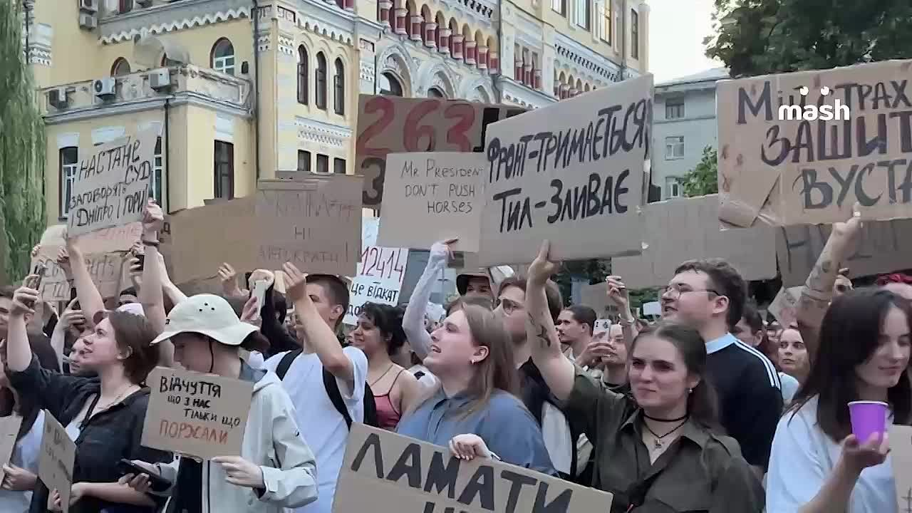 Борьба с коррупцией закончилась? Что стоит за уничтожением независимости НАБУ и САП Борьба с коррупцией закончилась? Что стоит за уничтожением независимости НАБУ и САП