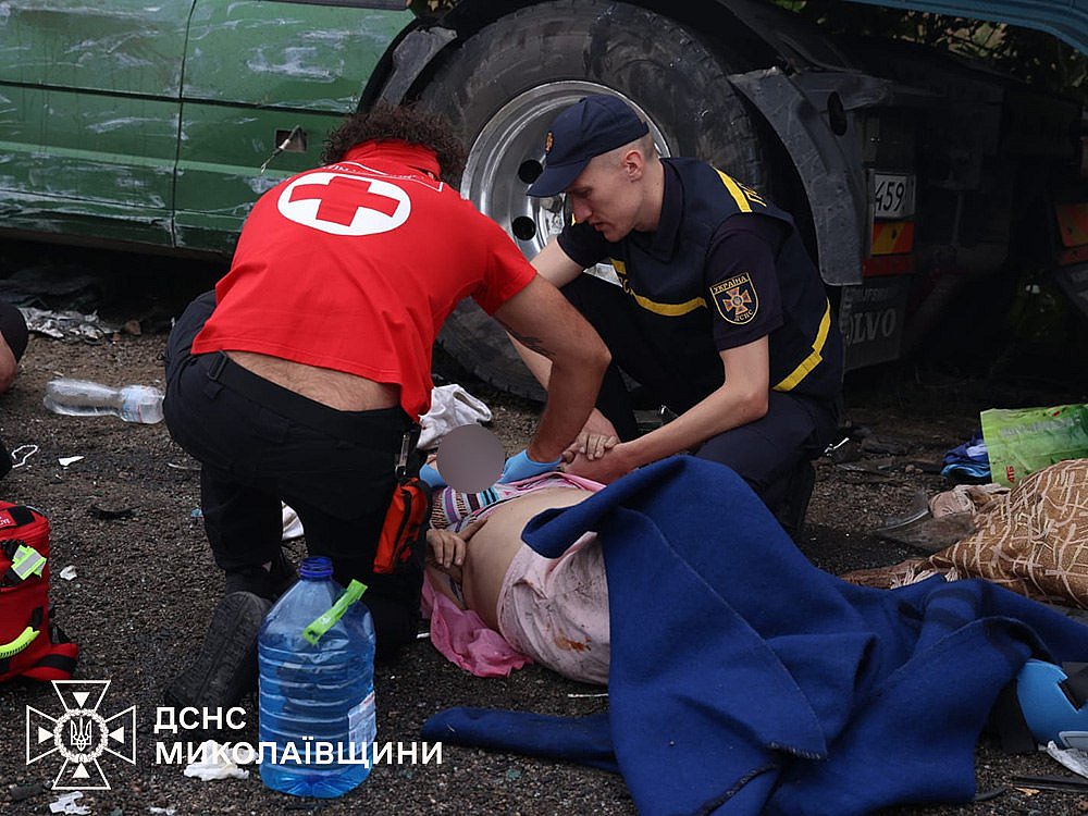 Трагическое ДТП с двенадцатью погибшими под Николаевом: все, что известно к этому часу Трагическое ДТП с двенадцатью погибшими под Николаевом: все, что известно к этому часу