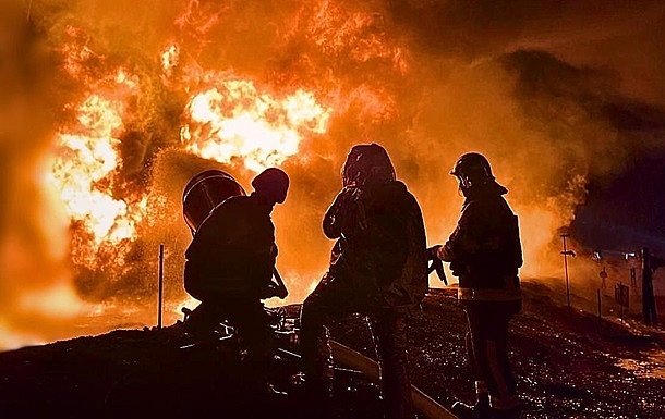 Армия РФ атаковала предприятие в Кривом Роге: есть погибшие Армия РФ атаковала предприятие в Кривом Роге: есть погибшие