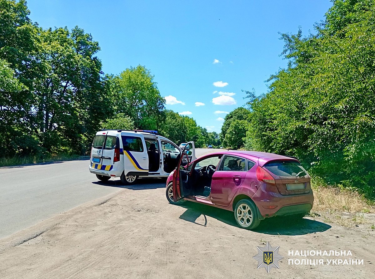 Оставила ключи в машине: в Николаевской области у женщины угнали Ford Оставила ключи в машине: в Николаевской области у женщины угнали Ford