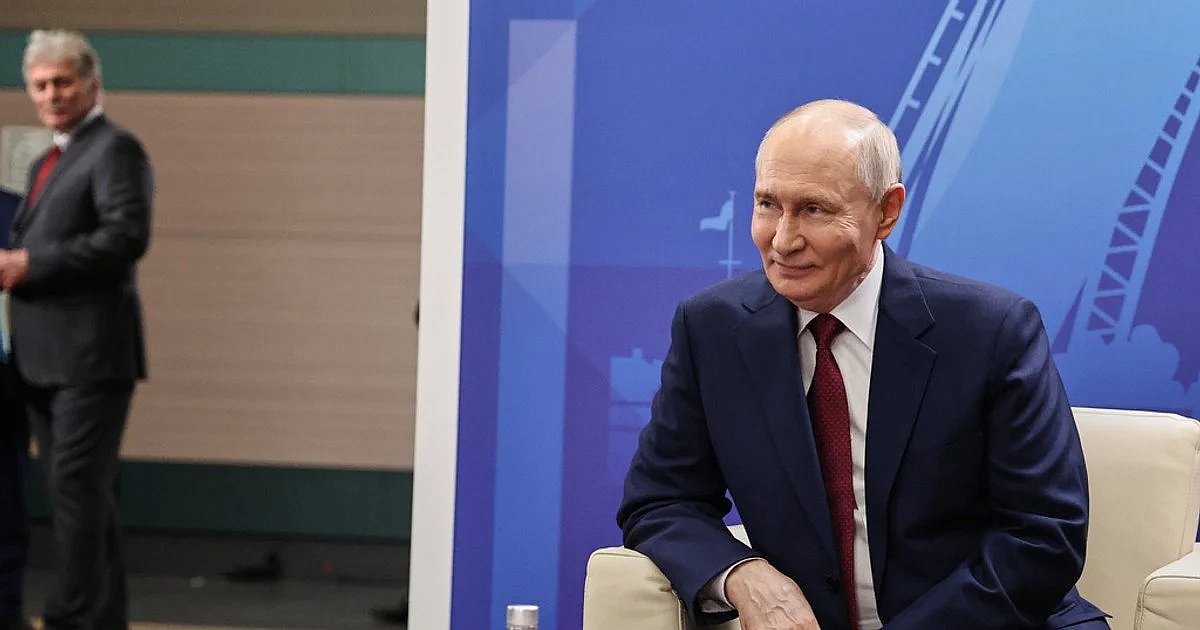 Путин угрожает новыми «мощными и масштабными» ударами по Украине Путин угрожает новыми «мощными и масштабными» ударами по Украине