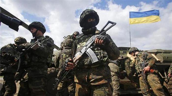 Верховная Рада в 20-й раз продлила военное положение и мобилизацию Верховная Рада в 20-й раз продлила военное положение и мобилизацию