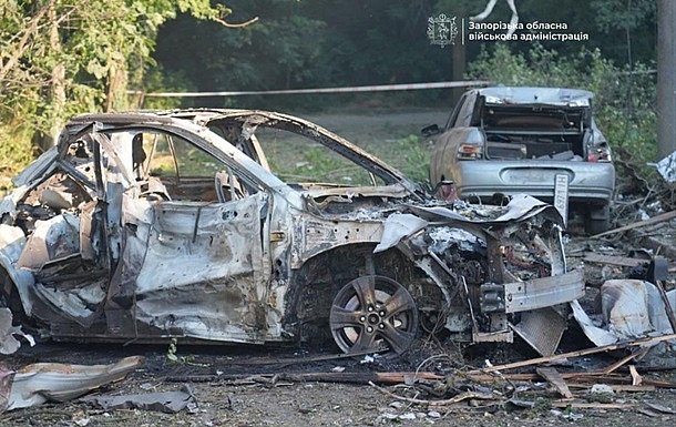 Атака по Запорожью: погибли трое, еще 15 ранены Атака по Запорожью: погибли трое, еще 15 ранены