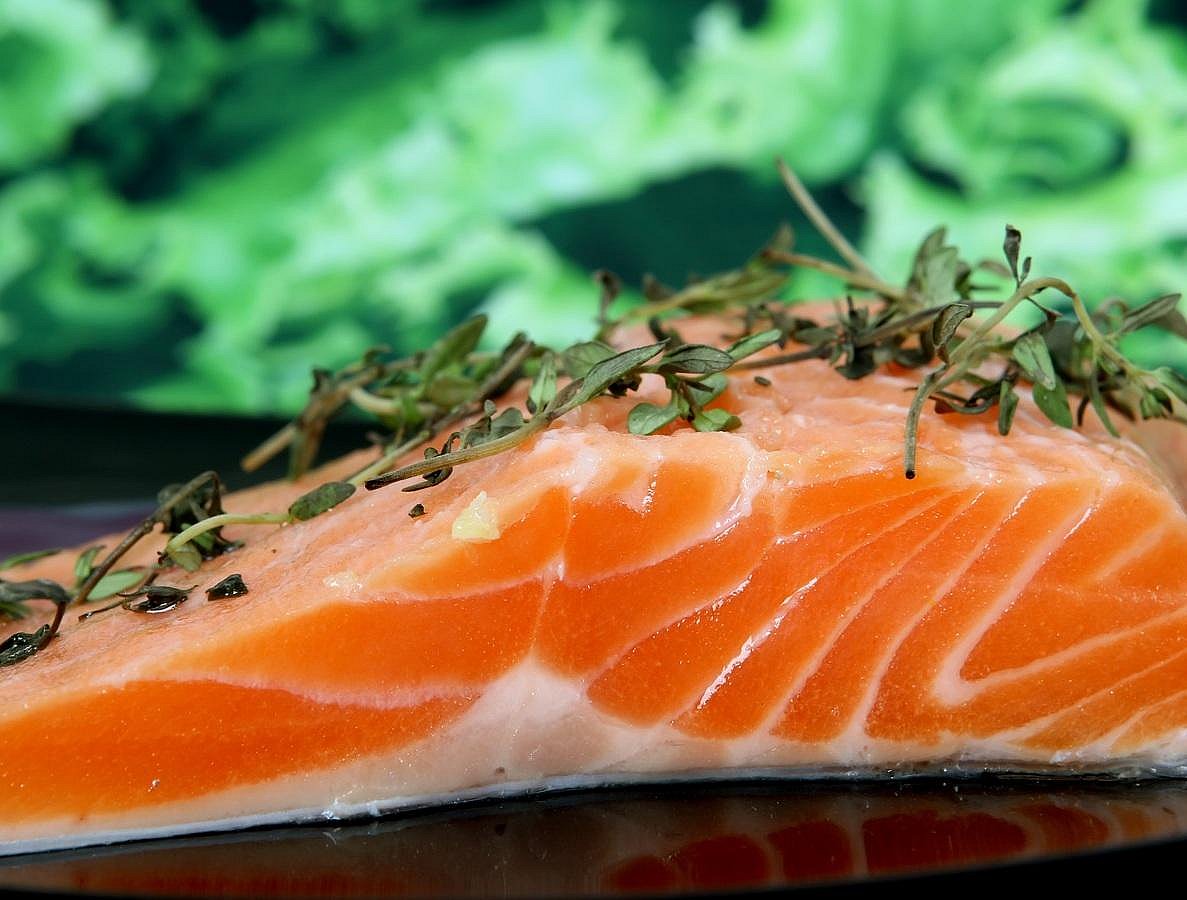 Названы продукты, которые содержат больше витамина D, чем лосось Названы продукты, которые содержат больше витамина D, чем лосось