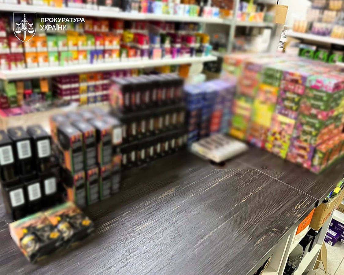 Продажа нелегальных жидкостей для вейпов в Николаеве: участников схемы ждет суд Продажа нелегальных жидкостей для вейпов в Николаеве: участников схемы ждет суд