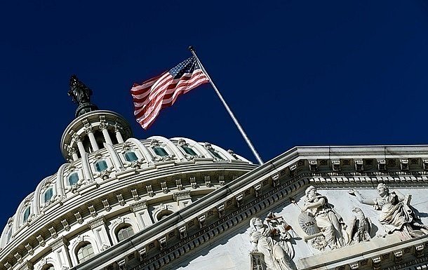 В Сенате США законопроект о санкциях против России получил поддержку большинства В Сенате США законопроект о санкциях против России получил поддержку большинства