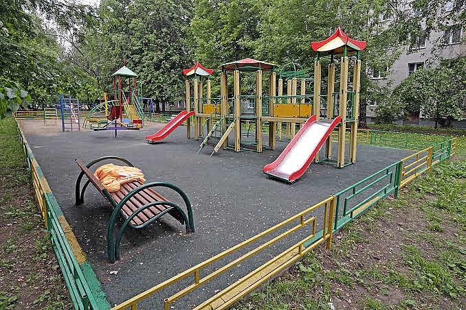В сети заявили, что на Николаевщине убили женщину на детской площадке: это оказалось фейком В сети заявили, что на Николаевщине убили женщину на детской площадке: это оказалось фейком