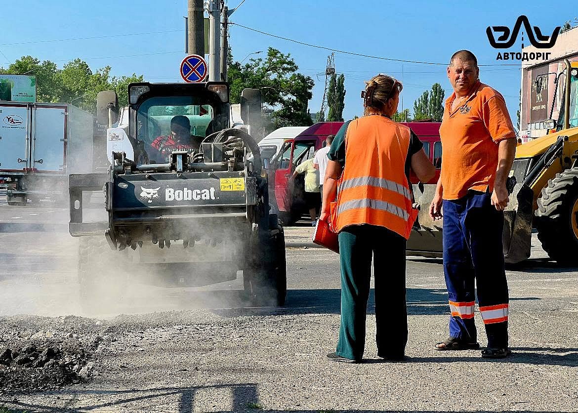 В Николаеве обустроили новый безбарьерный пешеходный переход В Николаеве обустроили новый безбарьерный пешеходный переход