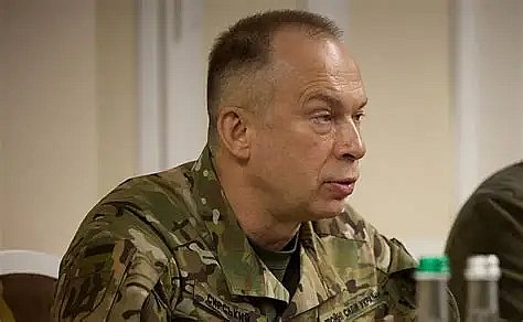 Генштаб прокомментировал слухи об увольнении Сырского Генштаб прокомментировал слухи об увольнении Сырского