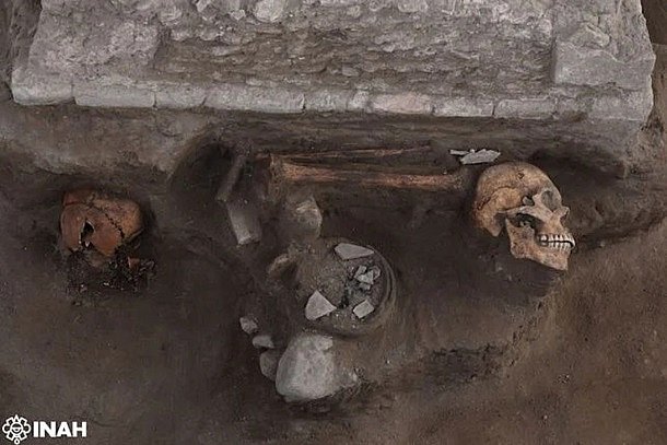 Археологи нашли жертвенный алтарь с человеческими останками (фото) Археологи нашли жертвенный алтарь с человеческими останками (фото)