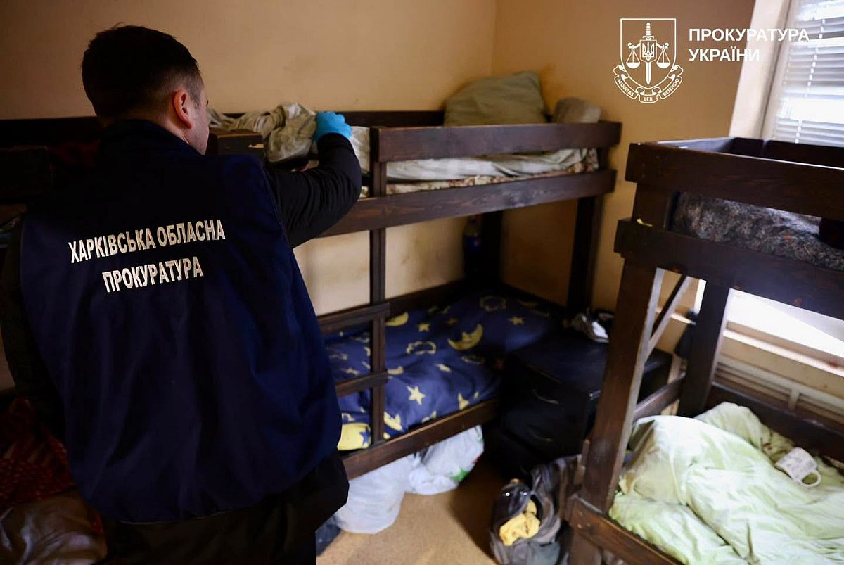 В закрытых «реабилитационных» центрах людей вместо лечения принуждали к бесплатному труду В закрытых «реабилитационных» центрах людей вместо лечения принуждали к бесплатному труду