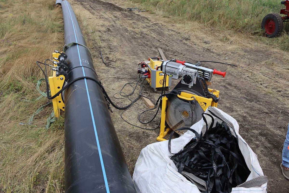 Новий водопровід для Первомайська: роботи йдуть одразу на кількох ділянках (фото) Новий водопровід для Первомайська: роботи йдуть одразу на кількох ділянках (фото)
