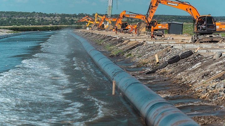 Новый водопровод Николаева будет частично снабжать водой также и Херсон, - депутат Новый водопровод Николаева будет частично снабжать водой также и Херсон, - депутат