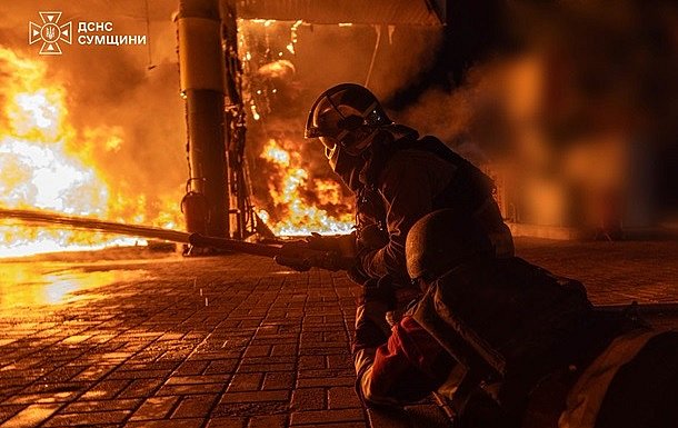 Армія РФ атакувала поштове відділення у Сумах: є загиблі Армія РФ атакувала поштове відділення у Сумах: є загиблі