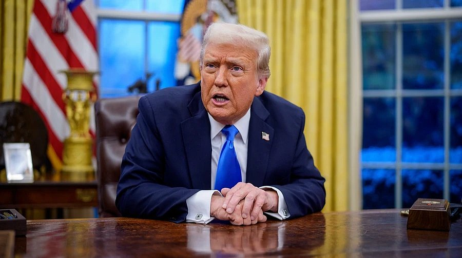 Трамп раскритиковал нефтяные корпорации за сверхприбыли и призвал снизить цены Трамп раскритиковал нефтяные корпорации за сверхприбыли и призвал снизить цены
