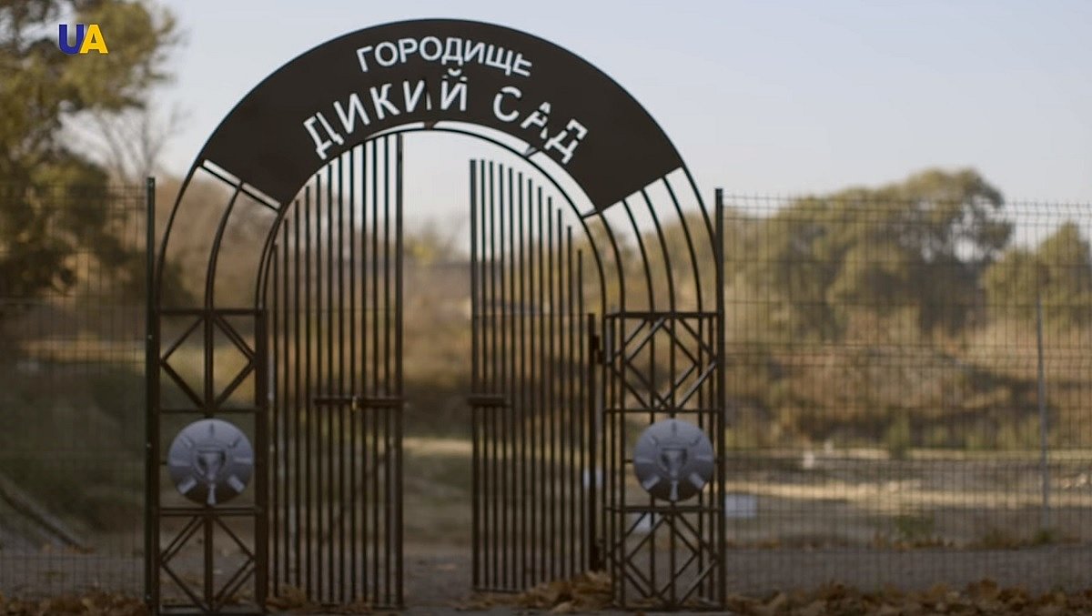 Нові відкриття археологів у Миколаєві: що вдалося з'ясувати про стародавнє городище «Дикий Сад» Нові відкриття археологів у Миколаєві: що вдалося з'ясувати про стародавнє городище «Дикий Сад»