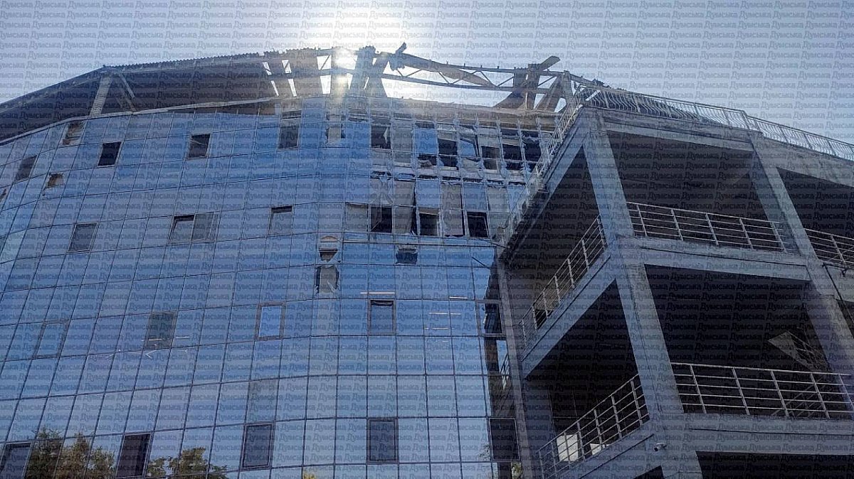 Российские войска ударили по Одессе: поврежден стадион «Черноморец» (видео) Российские войска ударили по Одессе: поврежден стадион «Черноморец» (видео)