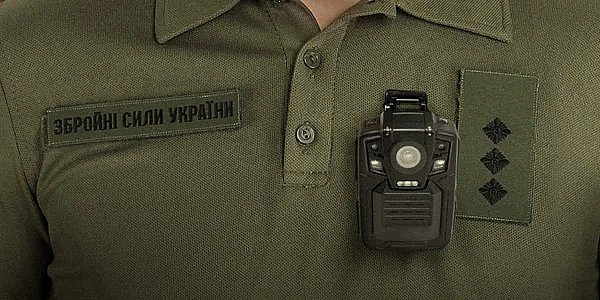 В Николаеве военнослужащего ТЦК оштрафовали на 17 тысяч за отключенную бодикамеру В Николаеве военнослужащего ТЦК оштрафовали на 17 тысяч за отключенную бодикамеру