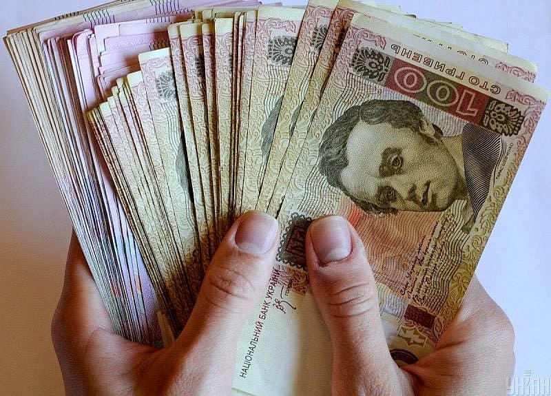 Курс доллара в Украине снизился: НБУ обновил стоимость валюты на 13 августа Курс доллара в Украине снизился: НБУ обновил стоимость валюты на 13 августа