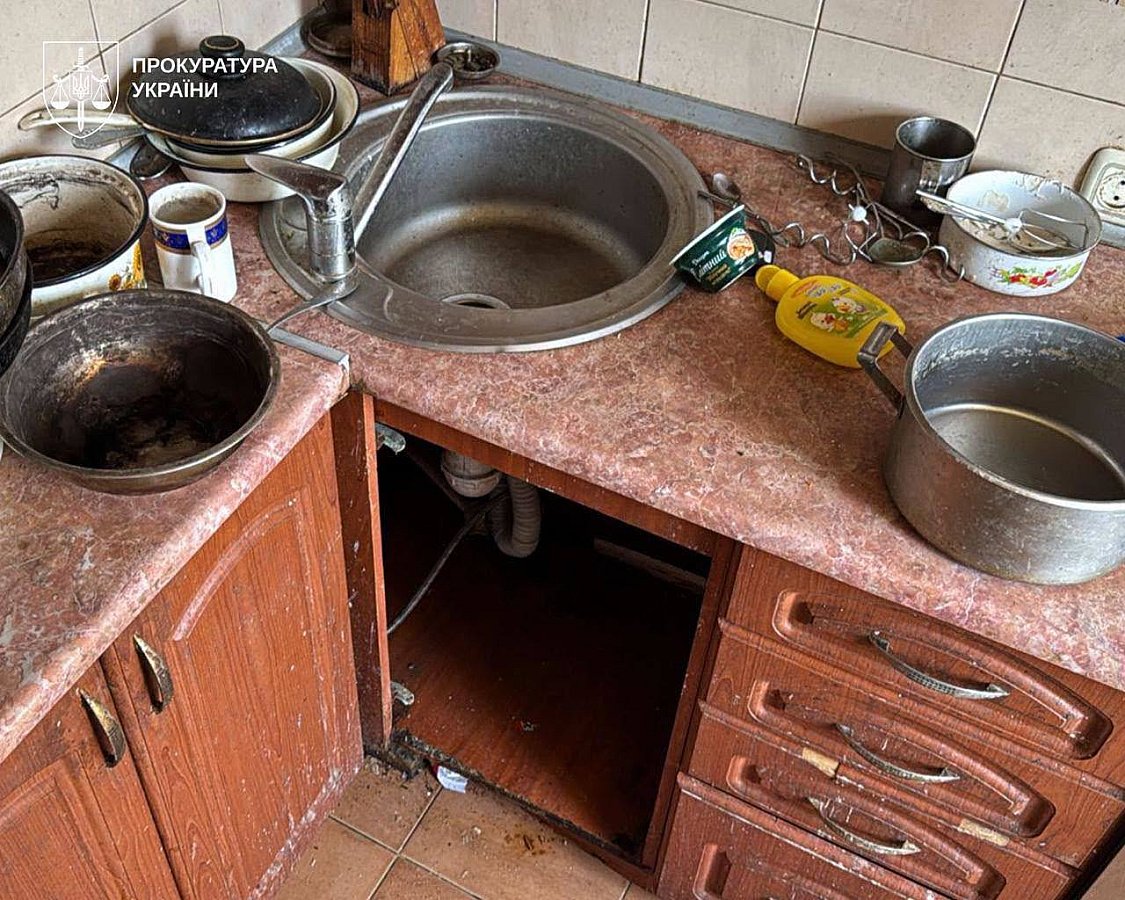 В Харькове мать приговорили к 5 годам тюрьмы после гибели 4-летнего сына В Харькове мать приговорили к 5 годам тюрьмы после гибели 4-летнего сына