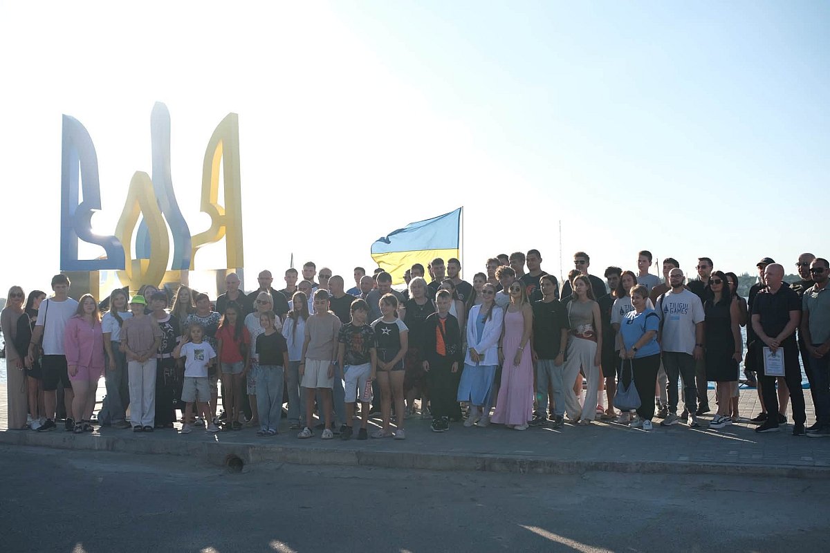 «Символ свободы и силы духа»: в Николаеве открыли арт-объект «ВОЛЯ» (фото) «Символ свободы и силы духа»: в Николаеве открыли арт-объект «ВОЛЯ» (фото)