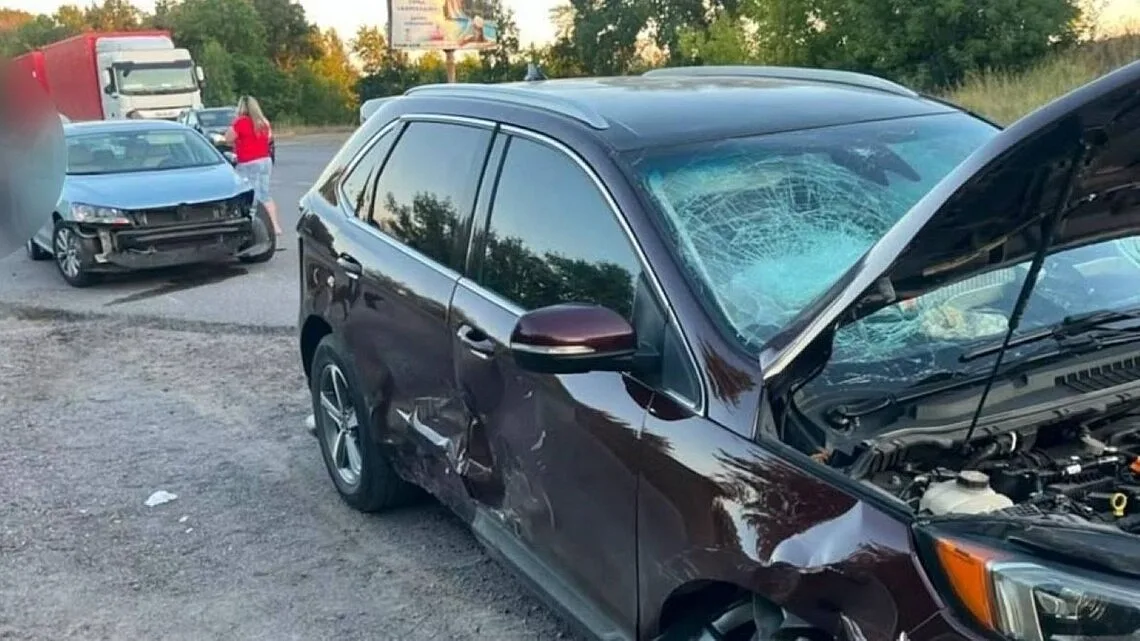 Близький до «Слуги Народу» бізнесмен потрапив у ДТП та втік Близький до «Слуги Народу» бізнесмен потрапив у ДТП та втік