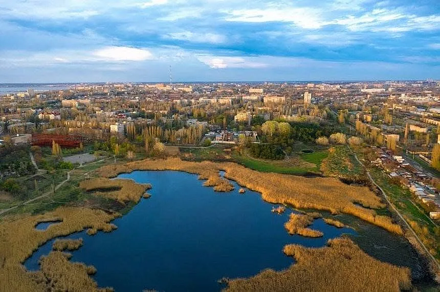 Як раніше купалися в озері миколаївського парку «Ліски»: історичні фото Як раніше купалися в озері миколаївського парку «Ліски»: історичні фото